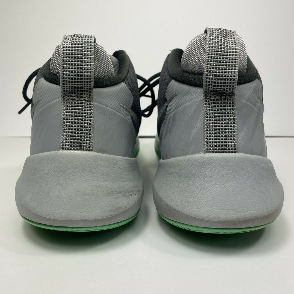 Nike Air Versitile Men's Athletic Basketball Shoes - Picture 6 of 8